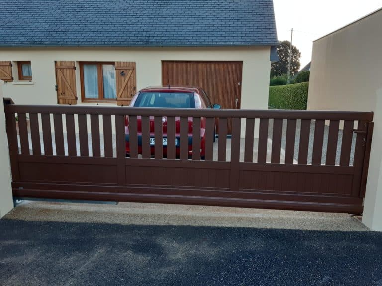 Portail coulissant auto-portant Quimper